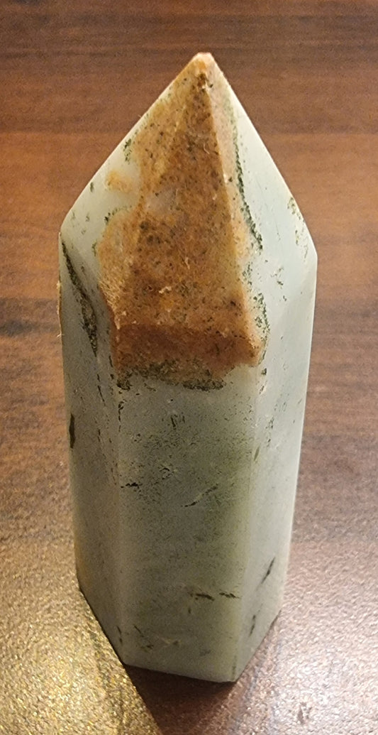 Amazonitt tårn – ca. 6–7 cm