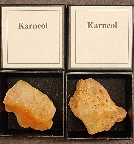 Karneol – rå stein i gaveeske