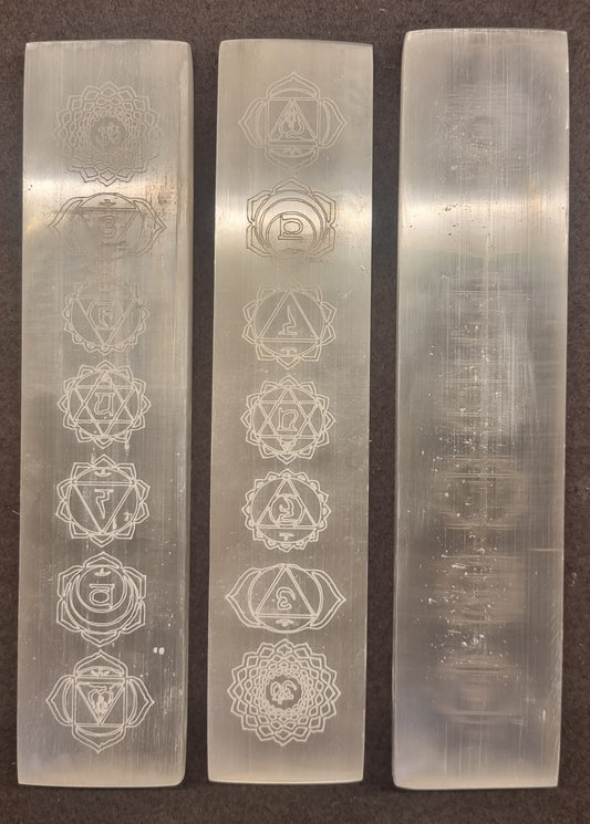 Selenittstav med chakrasymboler