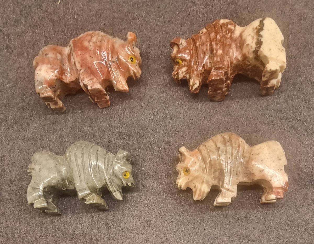 Bison/bøffel i kleberstein