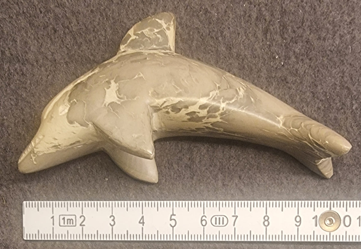 Delfin – grå mønstret naturstein