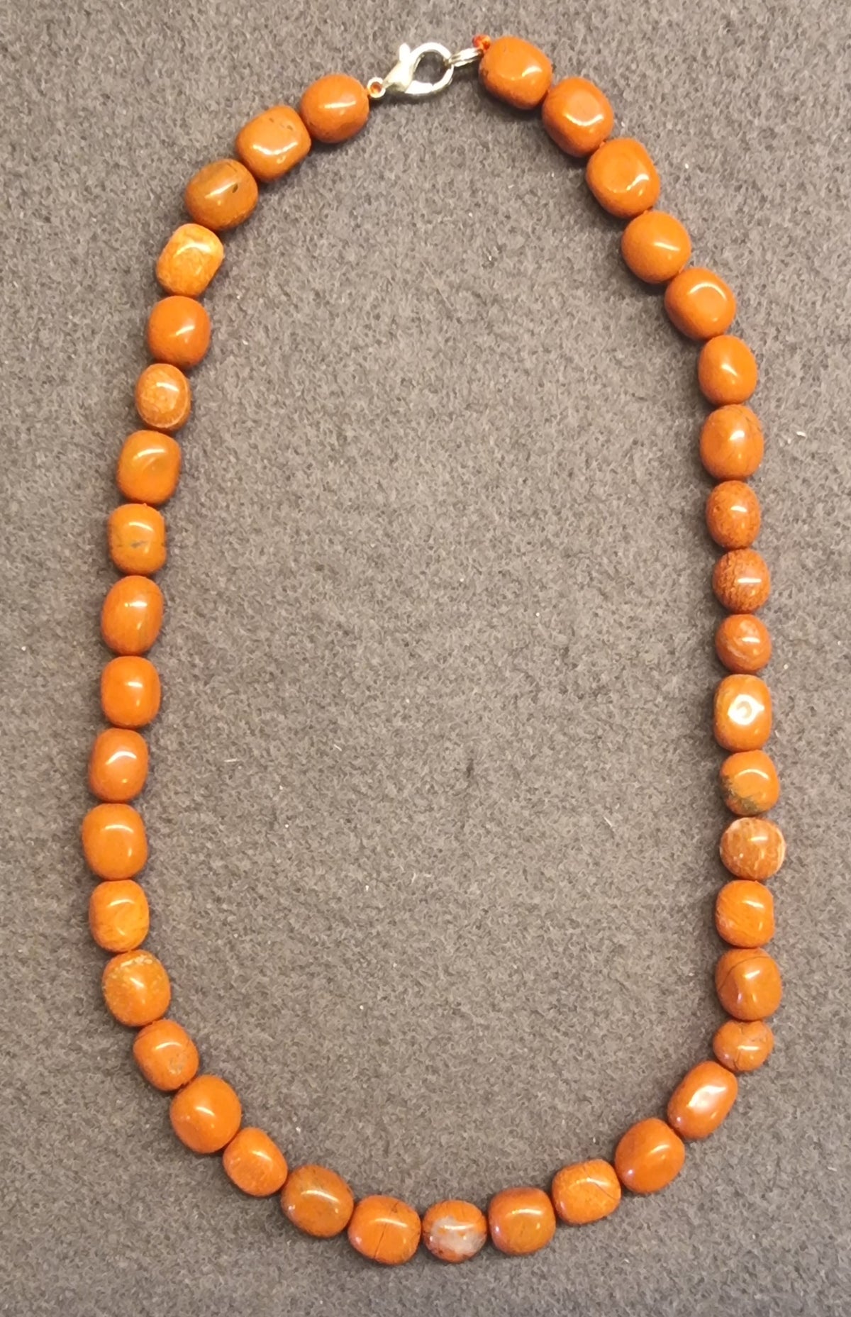 Rød/oransje jaspis – steinkjede