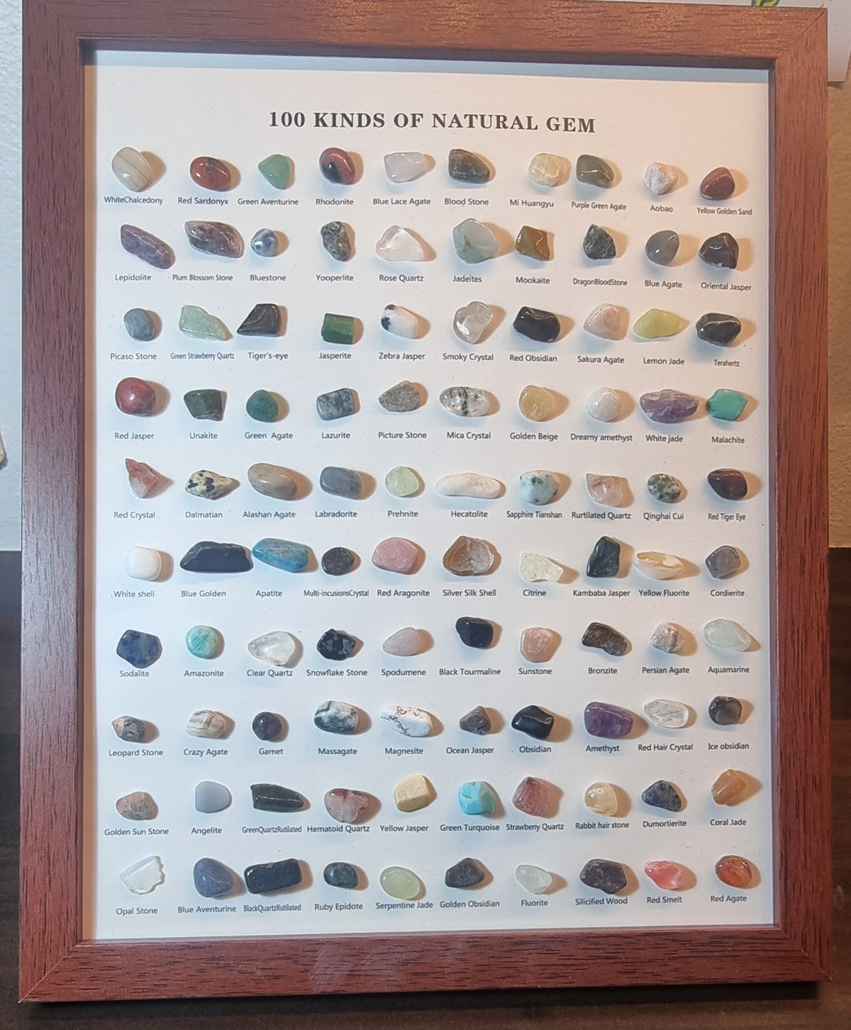 Samlerramme med 100 forskjellige steiner og mineraler