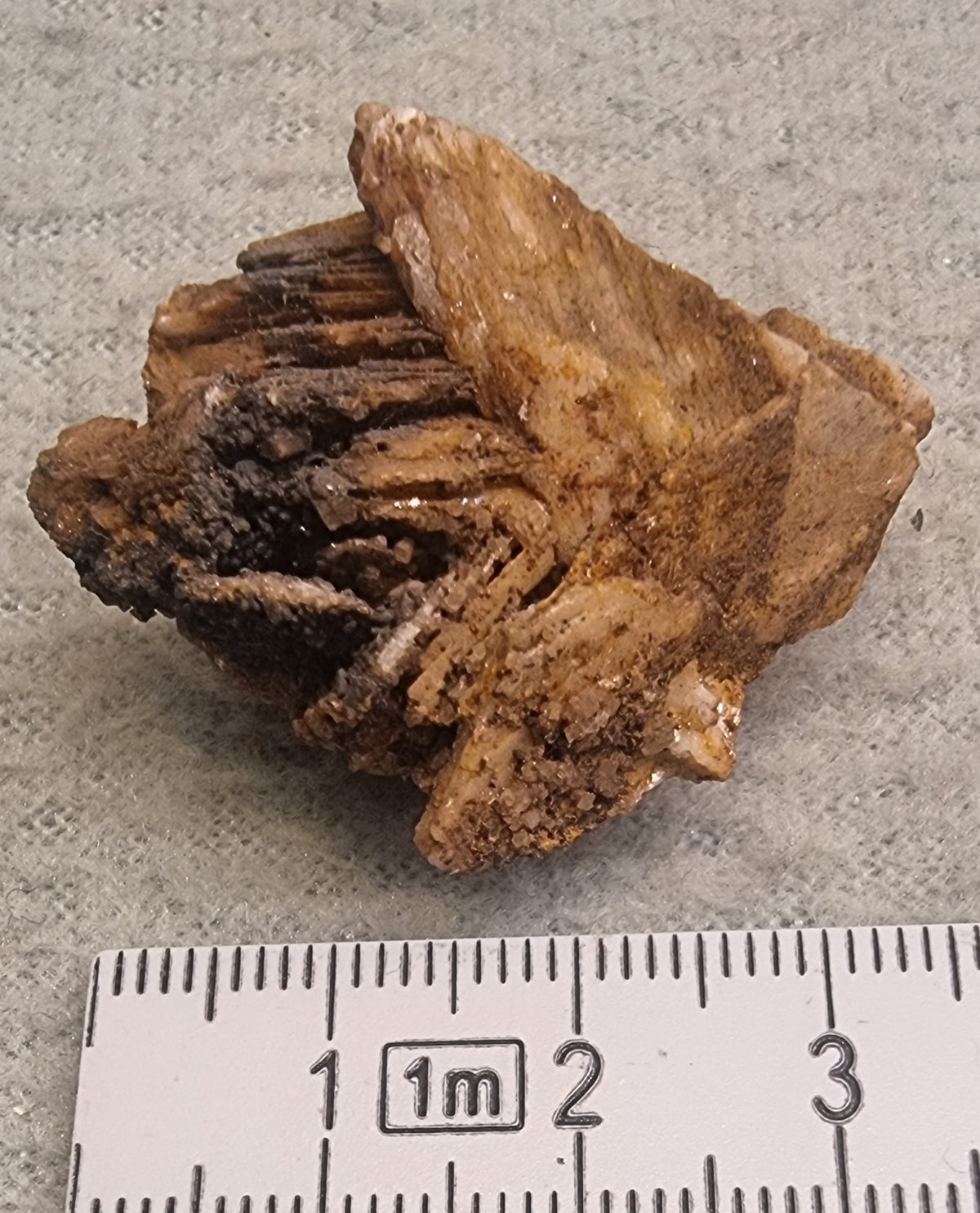 Barytt – Hellas – naturlig krystallgruppe