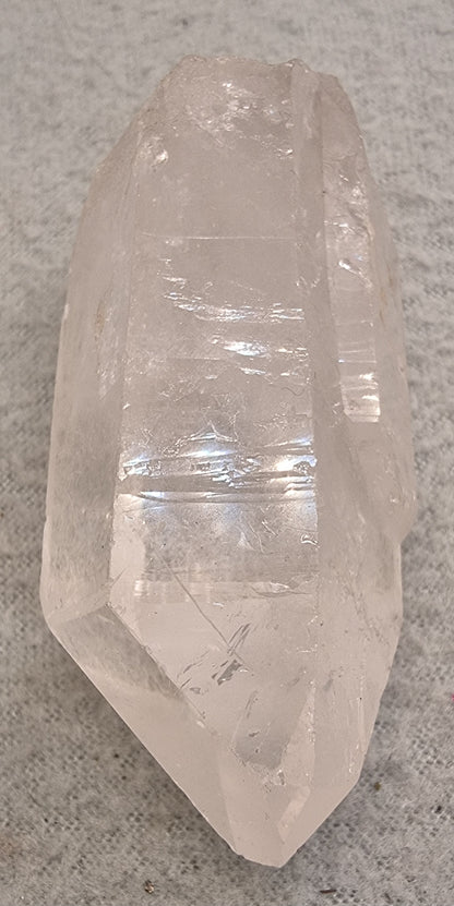 🛍️ Bergkrystall – stor naturlig kvartskrystall