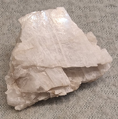💎 Magnesitt med apatitt – Altermark, Rana, Nordland