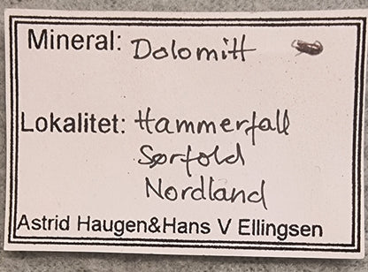 DOLOMITT MED TREMOLITT – HAMMERFALL, SØRFOLD