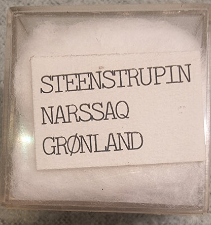 STEENSTRUPIN-(Ce) – NARSAQ, GRØNLAND