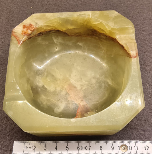 VINTAGE ASKEBEGER I GRØNN ONYKSMARMOR – CA. 11 CM