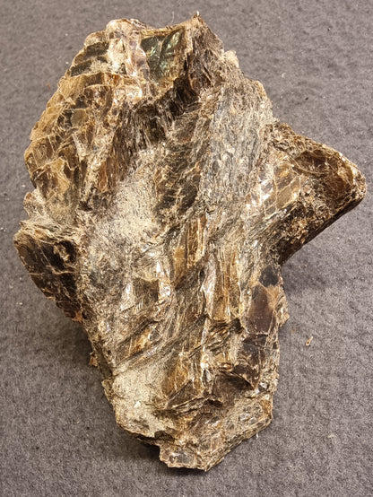 Biotitt – stor glimmerkrystall