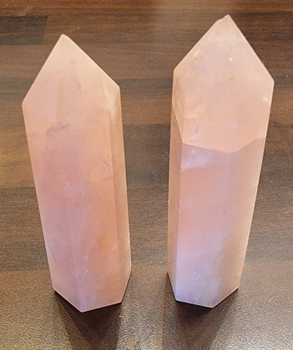 Rosenkvarts tårn – ca. 8–9 cm