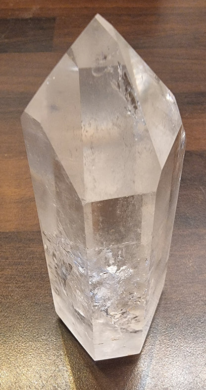 Bergkrystall tårn – klar kvarts – ca. 8–9 cm