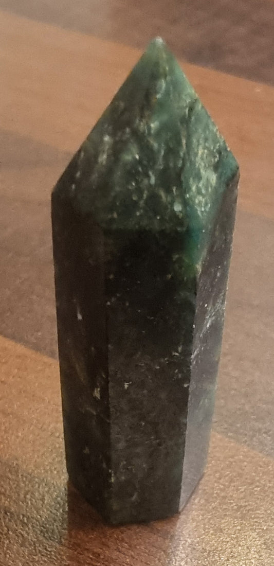 Regnskogjaspis tårn – ca. 4–5 cm
