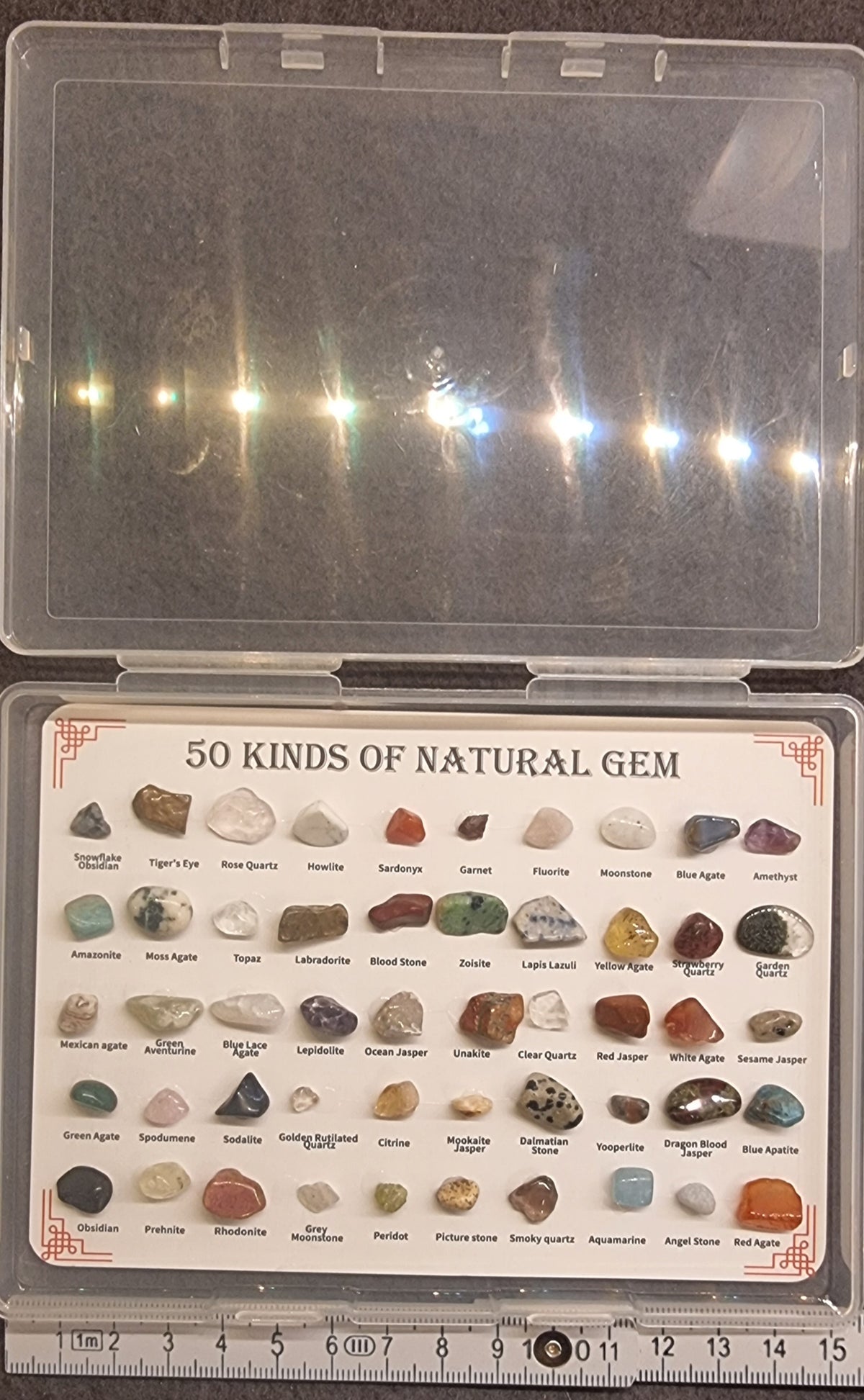 Gems from all over the world – samleboks med polerte steiner