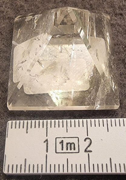Bergkrystall pyramide – ca. 2–2,5 cm