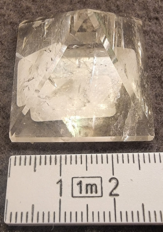 Bergkrystall pyramide – ca. 2–2,5 cm