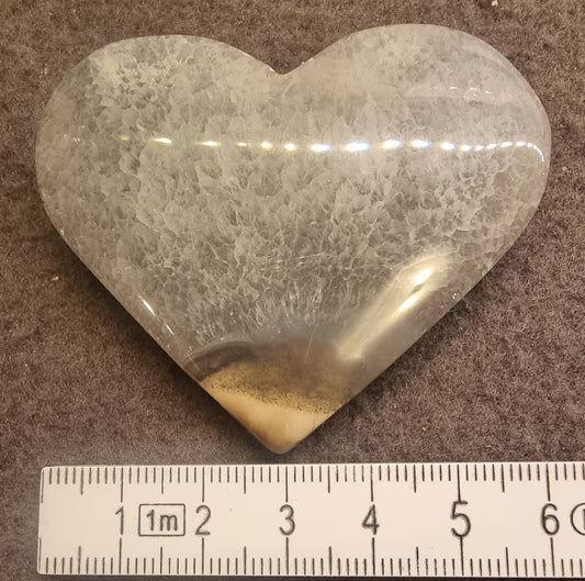 Agat hjerte med druzy – ca. 5,5–6 cm