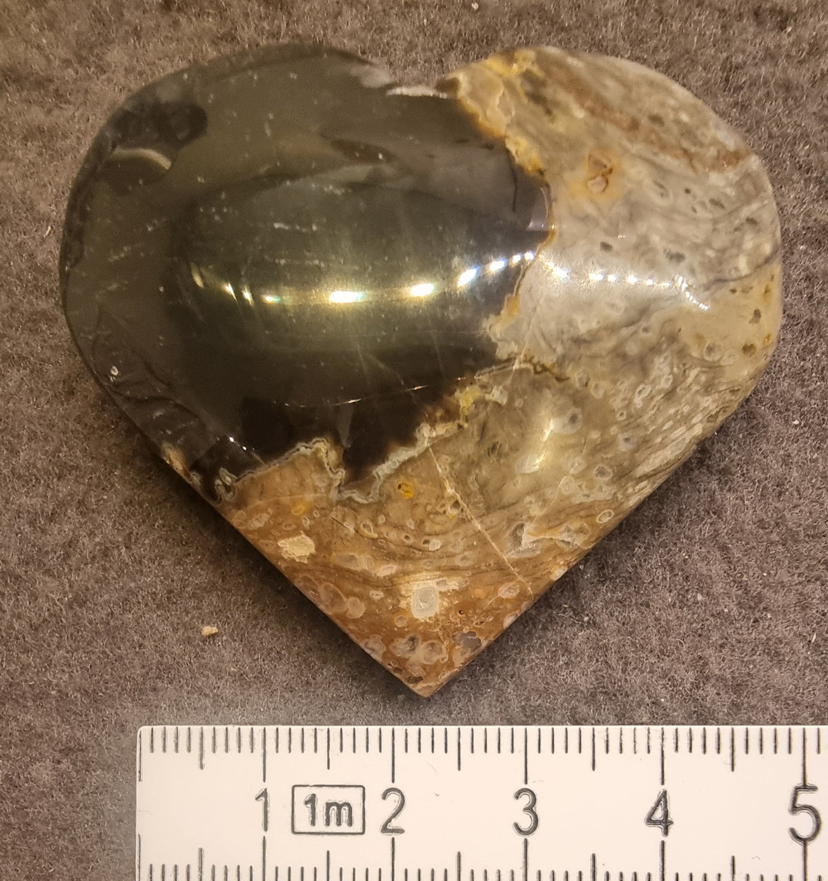 Brun aragonitt hjerte – ca. 5,5–6 cm