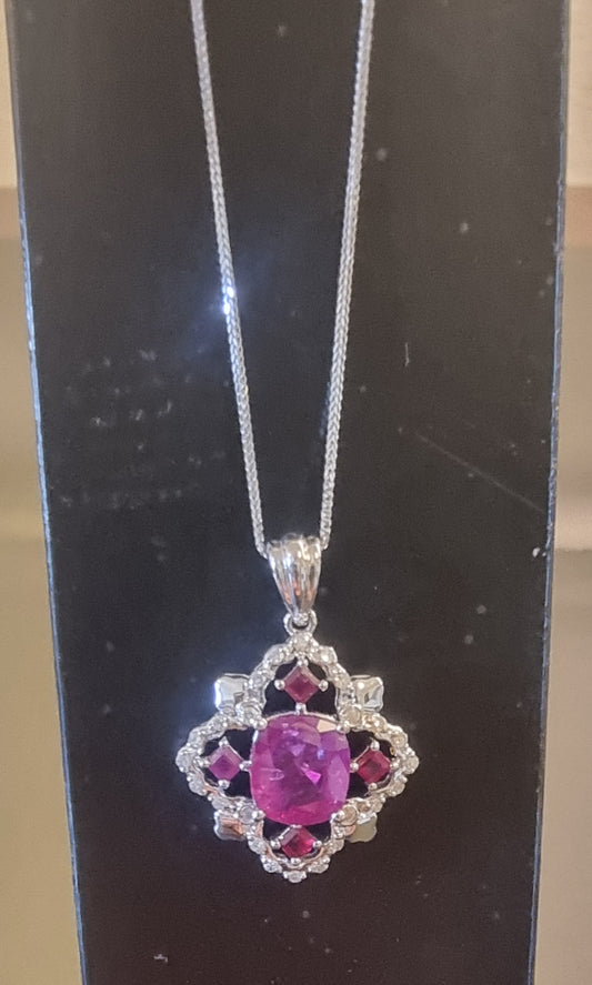 Rubin- og diamantanheng – 1,21 ct naturlig rubin – IGI-sertifisert – 14K hvitt gull