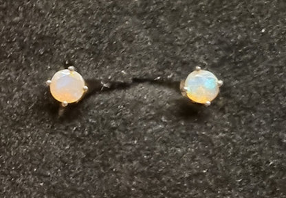 Etiopisk Welo-opal øredobber – 925 sterling sølv