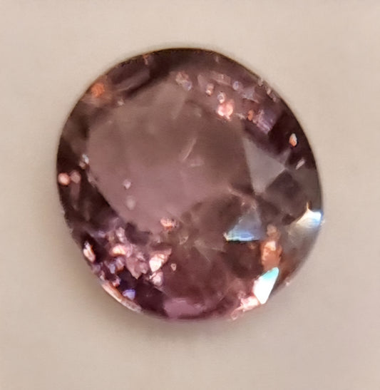Naturlig rosa-lilla spinell – 2,28 ct – IGI-sertifisert