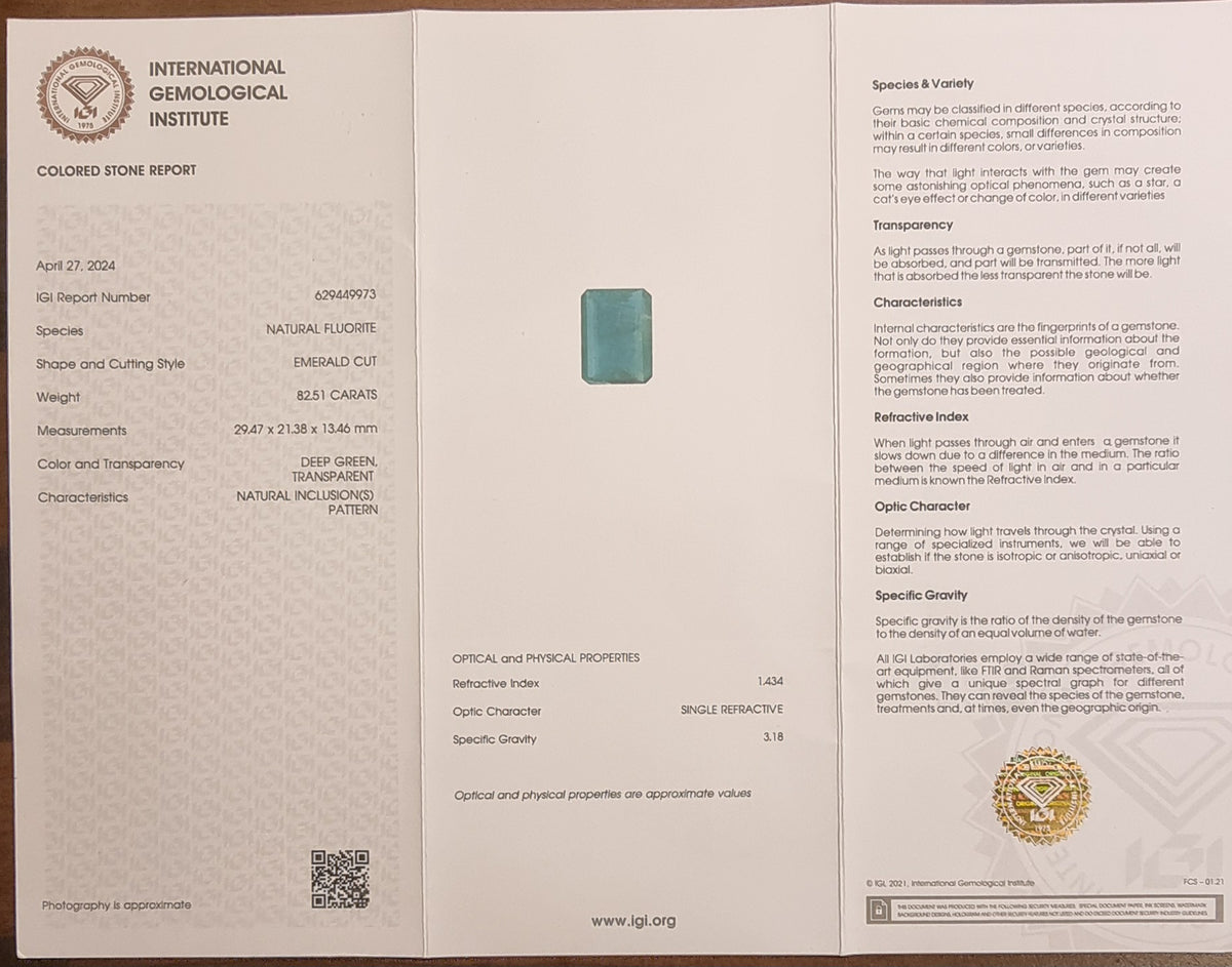 Stor naturlig fluoritt – 82,51 ct – Deep Green – IGI