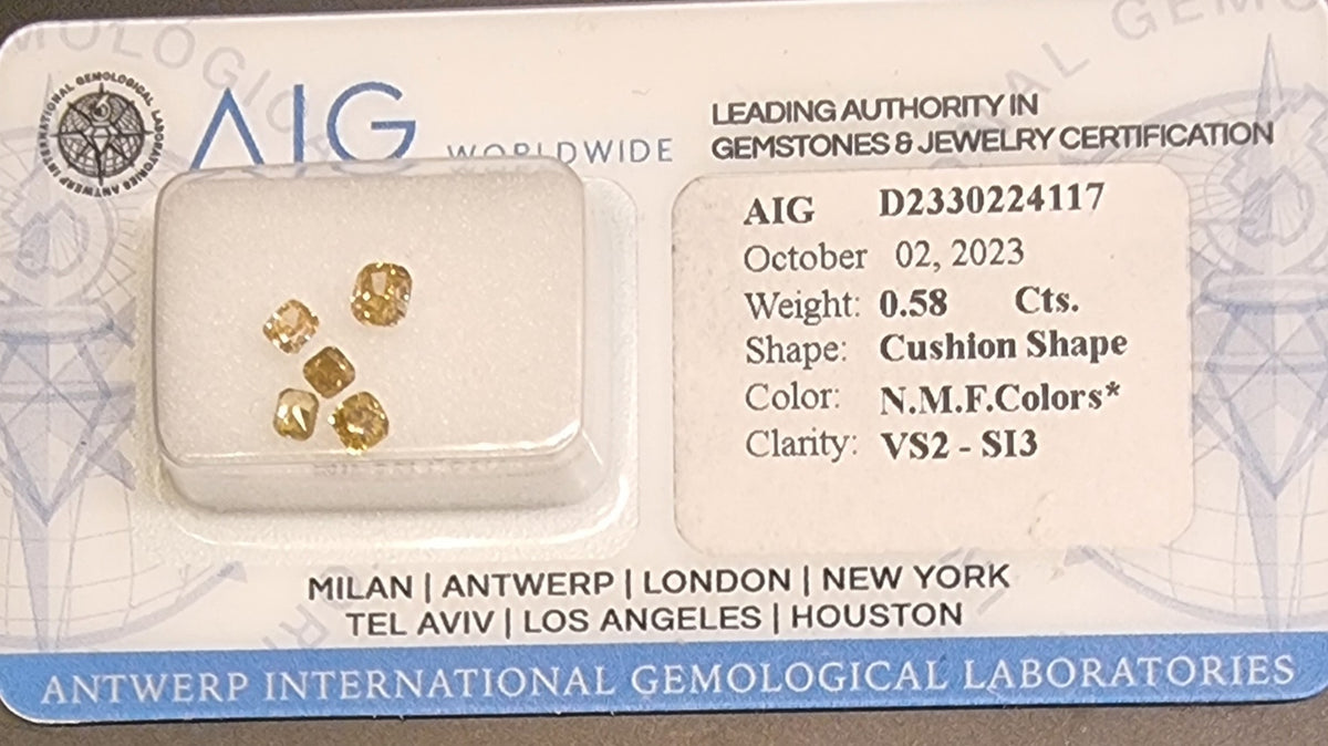 5 naturlige gule diamanter – 0,58 ct – Natural Fancy Colors – AIG