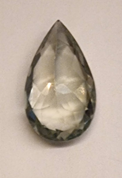 Naturlig grønn apatitt 3,43 ct – GIT-sertifisert