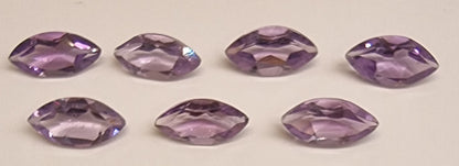 Naturlig ametyst – marquise ca. 10 × 5 mm