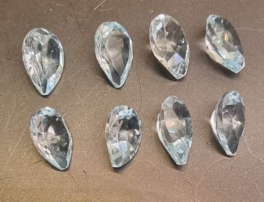 Blå topas – Sky Blue – pæreslipt – ca. 7 × 5 mm