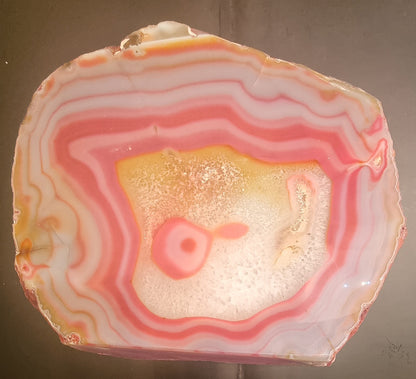 Stor rosa agat med kvarts – 3,33 kg