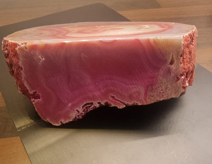 Stor rosa agat med kvarts – 3,33 kg