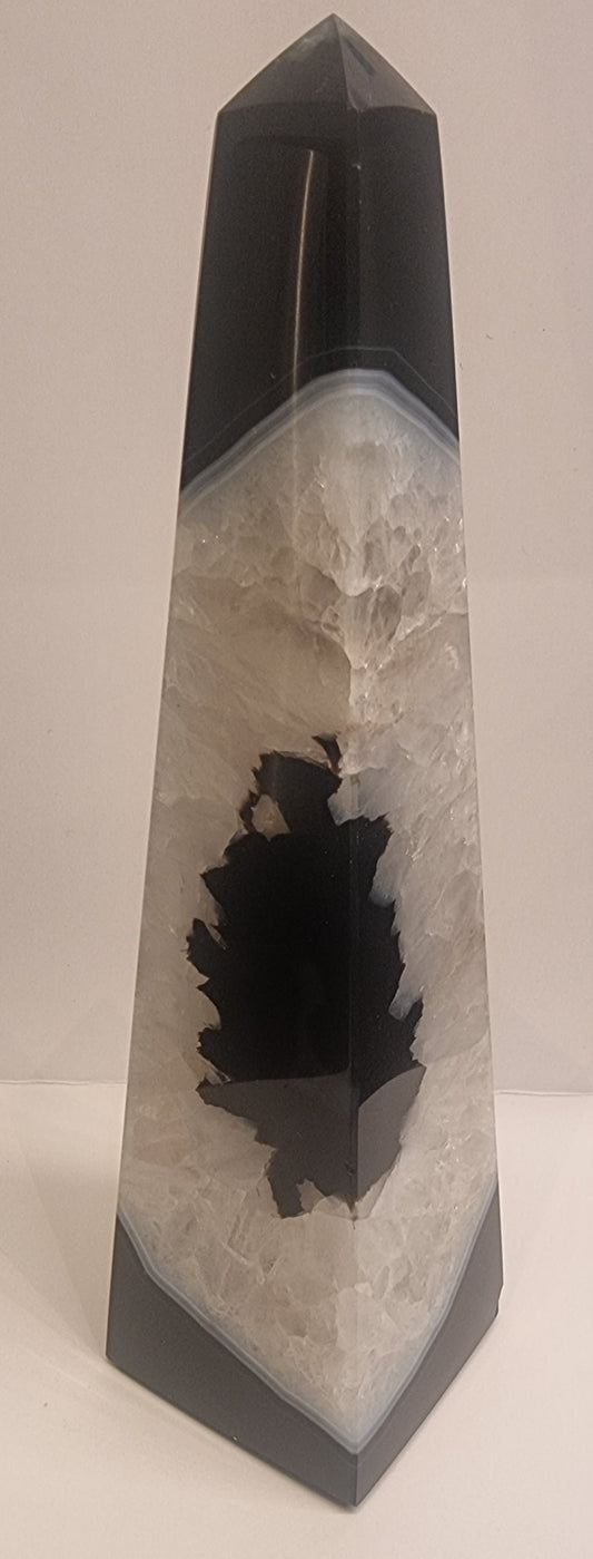 Stort agat-tårn med druzy – 18,8 cm