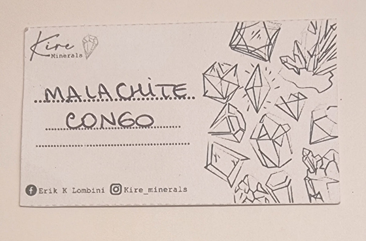 MALAKITT MED KRY­SOKOLL – KONGO