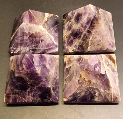 AMETYSTPYRAMIDE – CA. 5 CM