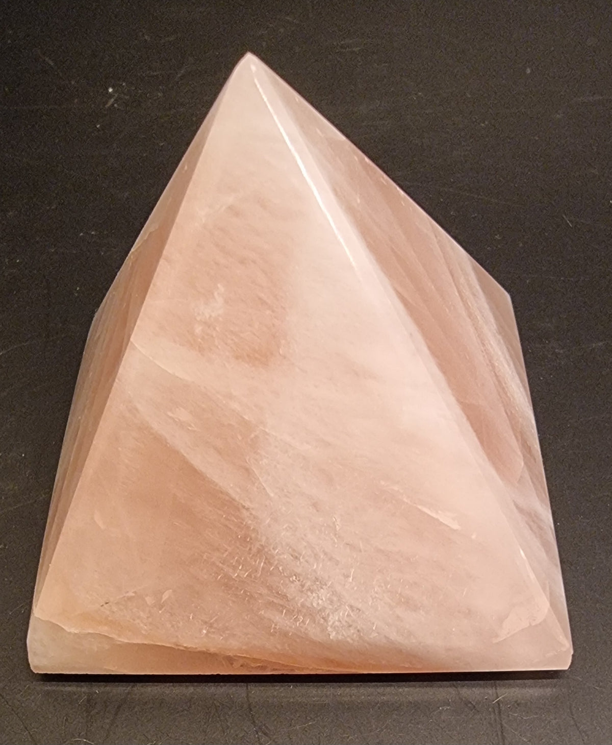 ROSENKVARTSPYRAMIDE – CA. 5 CM