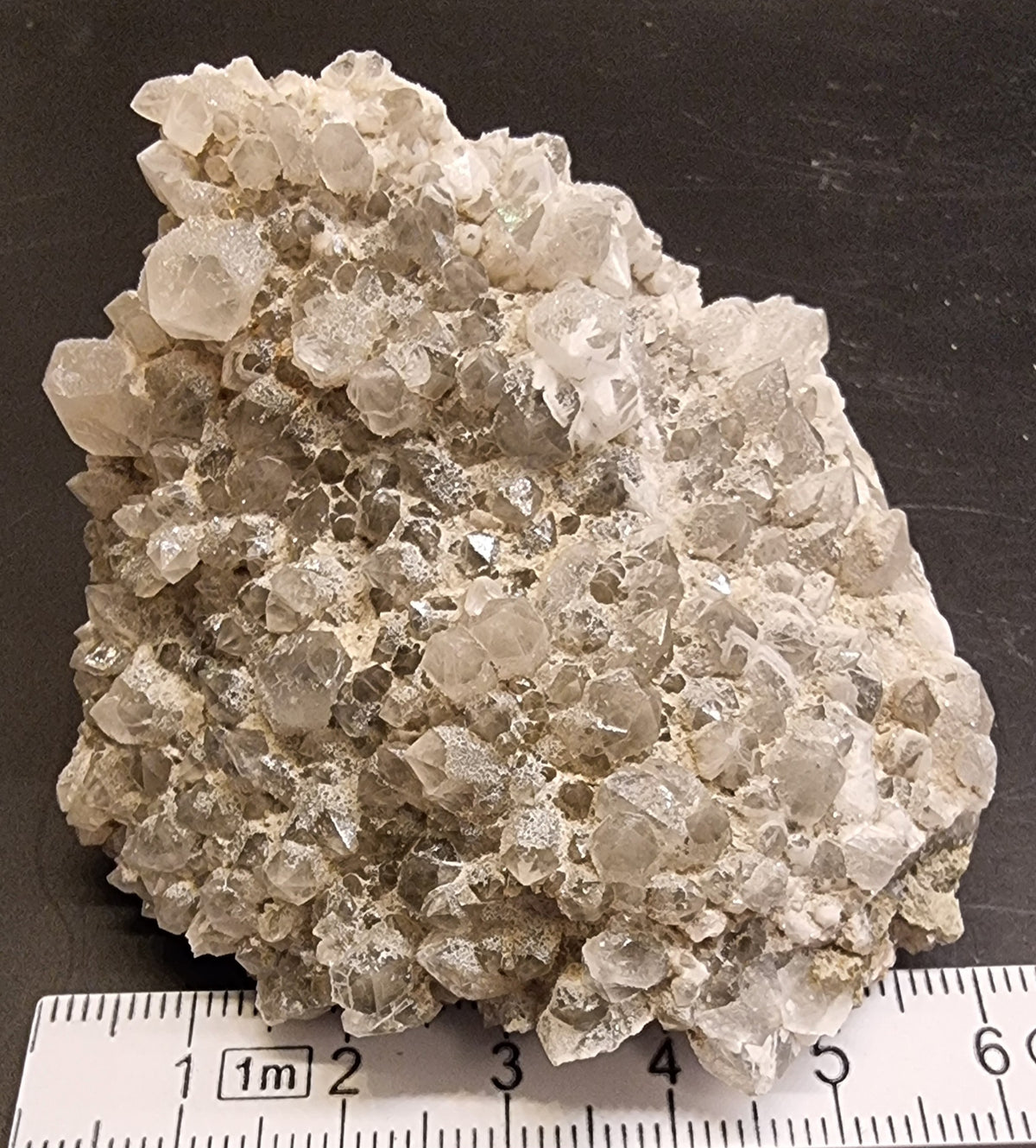 KALSITT – TETT ROMBOEDRISK KRYSTALLGRUPPE – 142 G