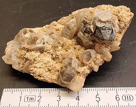 SANNSYNLIG KASSITERITT MED KVARTS – 72 G