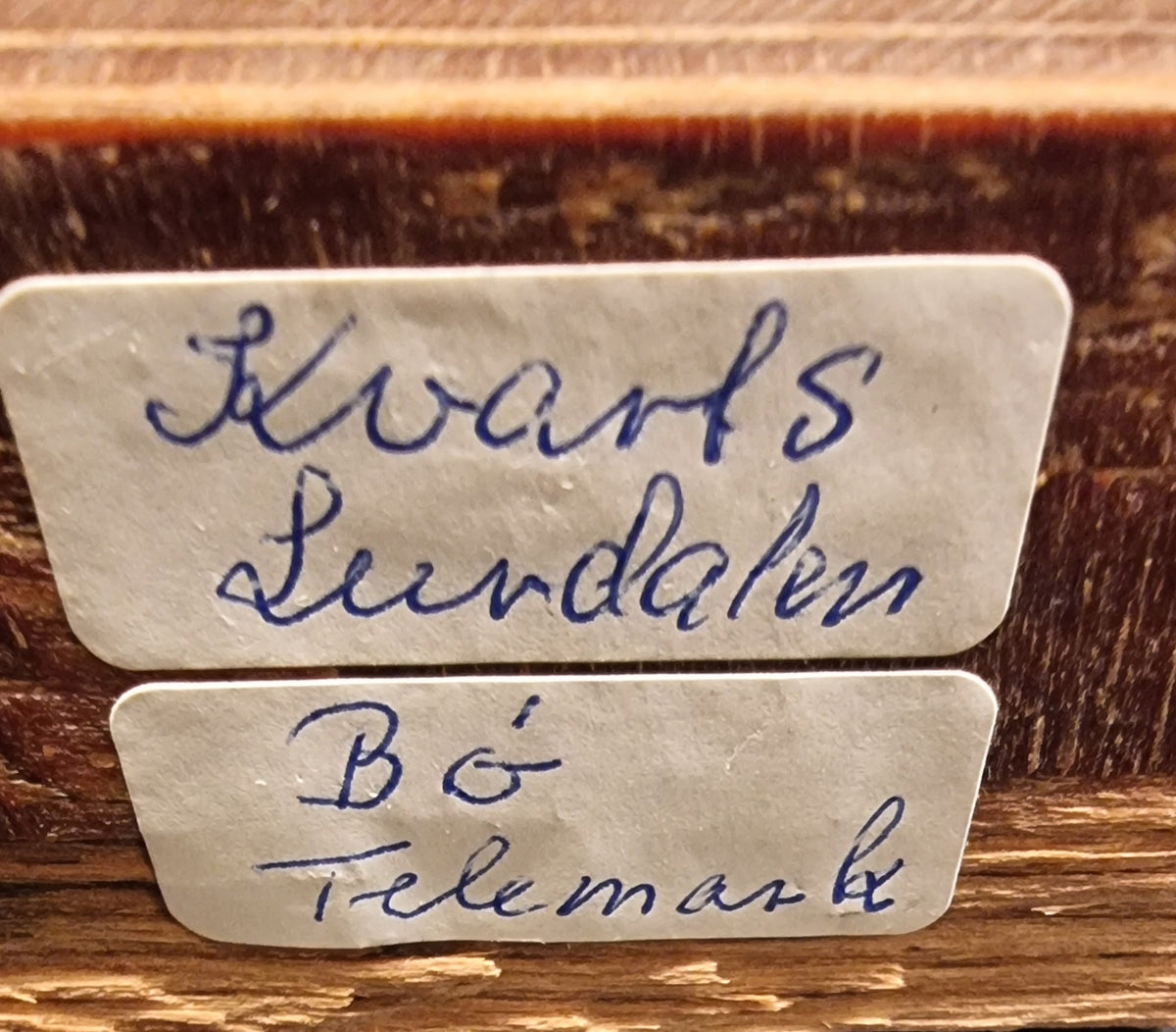 TO KVARTSKLYNGER – LURDALEN