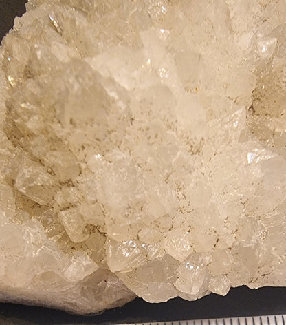 CALCITTKLYNGE MED ROMBOEDRISKE KRYSTALLER – 177 G