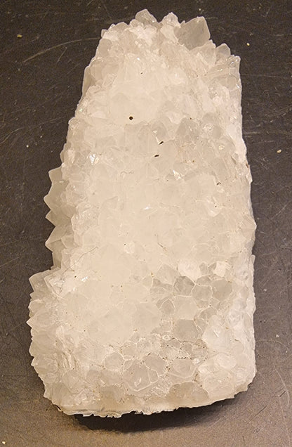 CALCITTDRUSE MED LYSE KRYSTALLER – 89 G