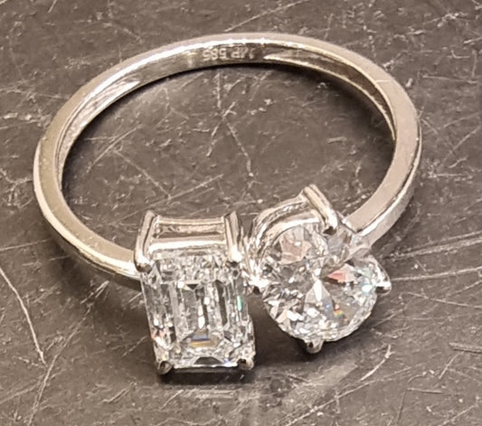 TOI ET MOI-RING MED 2,01 CT LABORATORIEDYRKEDE DIAMANTER – 14 KT HVITT GULL